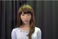 مذيعة "روبوت"