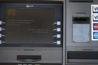 ماكينات الصراف الآلي