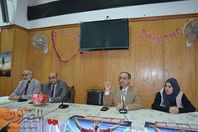 جانب من الندوة