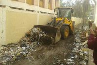 القمامة داخل المدرسة