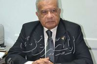 الدكتور حازم حسني