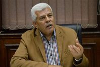 الدكتور سيد خليفة نقيب الزراعيين