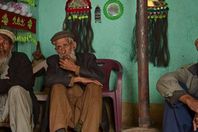 أشخاص يتحدثون لغة "باديشي"