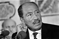 أنور السادات