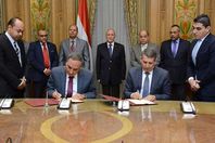 الصحفيين والإنتاج الحربي