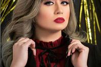 الاعلامية نيرمين عبد العزيز