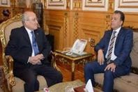 عرفات والعصار