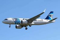 طائرة جديدة