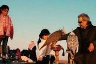 الوليد بن طلال في رحلة برية