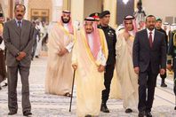 الملك سلمان وآبي أحمد