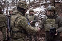 _123342911__121993754_zelensky-1