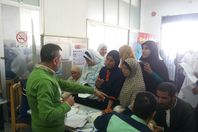 الكشف على 1590 حالة في قافلة طبية بالفيوم