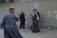 اشتباكات مسلحة بين عائلتي برلماني وشهيد جيش