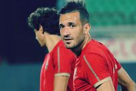 غدًا.. على معلول ينتظم في تدريبات الأهلي