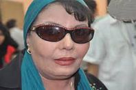 فردوس عبدالحميد تطالب "منصور" بمد الاستفتاء