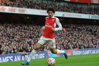 "النني" احتياطيًا مع أرسنال أمام هال سيتي