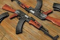 سقوط 3عاطلين بحوزتهم سلاح ناري وهيروين بالإسماعيلية