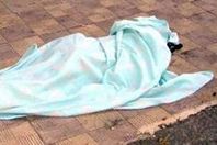 مصرع عامل سقط عليه ونش خرسانة بملوي