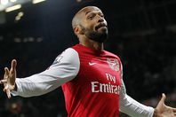 بالصور.. 10 حقائق عن "هنري" في عيد ميلاده الـ38