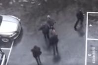 رئيسة وزراء بريطانيا تهرول