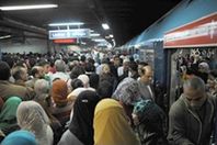 زيادة تذكرة المترو يفجر غضب المصريين