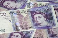 طرح عملة جديدة ضد التزوير في بريطانيا