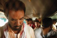 ترحيل 42 سودانيا عقب القبض عليهم بمرسى مطروح