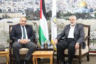 «هنية» يلتقي وفدا من المخابرات المصرية في غزة