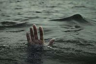 ذهبت للسباحة ولم تعد