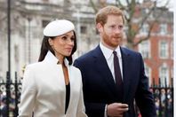 شاهد .. ميجان ماركل تشارك بأول قداس رسمى مع الملكة إليزابيث