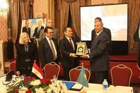 صور السائحين