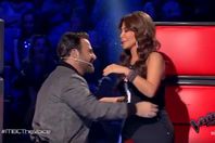 الحيلاني يحتضن إليسا على الهواء مباشرة