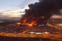 حريق ضخم بمركز تجاري روسي