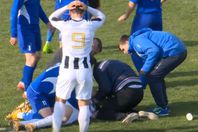 وفاة لاعب كرة داخل الملعب