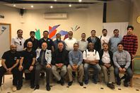 ضابط يرتدي تيشرت نادي الزمالك يتوسط الوفد في إسرائيل