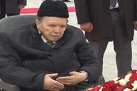 
لا يزال الغموض يحيط بمكان تواجد الرئيس الجزائري عبد العزيز بوتفليقة، وحالته الصحية.