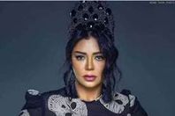 شاهد.. رانيا يوسف تتحدي الجميع بفستان ساخن جديد