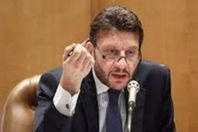 الدكتور عمرو المنير