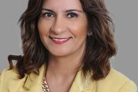 وزيرة الهجرة