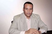 ابوبكر الديب الخبير في الشأن الاقتصادي