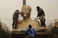 تمثال حافظ الأسد