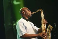 مانو ديبانجو