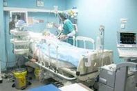 انهيار مفاجيء.. نقل فنان شهير إلى المستشفى