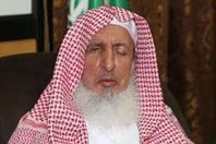 مفتي السعودية محذرا: هذا الشخص مفسد وخبيث
