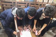 "الكتابة المصرية القديمة" في مكتبات مدارس المعاهد القومية

