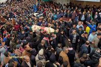 موكب جنائزي مهيب لضحايا انفجار غزة