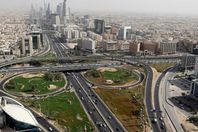 2020-06-22T052509Z_1772285151_RC25EH9VGSR8_RTRMADP_3_HEALTH-CORONAVIRUS-SAUDI (3)