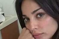 127-125831-nadine-njeim-put-twit-andasking-not-to-cry_700x400