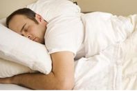 ما_ضرر_النوم_على_البطن