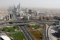 2020-06-22T052509Z_1772285151_RC25EH9VGSR8_RTRMADP_3_HEALTH-CORONAVIRUS-SAUDI (4)